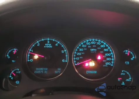 2009 Chevrolet Suburban 1500 Ltz z USA, uszkodzony, nr VIN 1GNFK363X9R202268